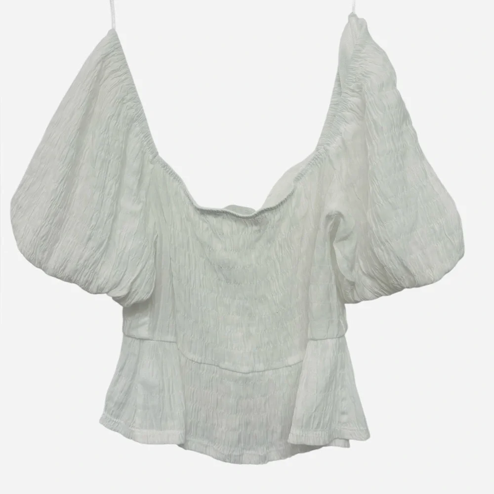 ASTR the Label Puff Sleeve Blouse